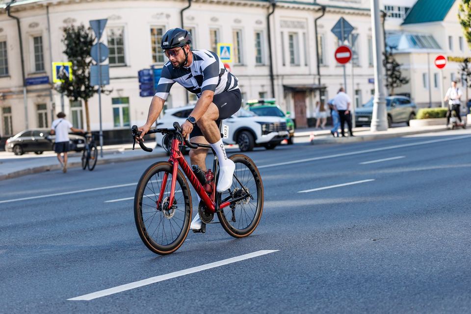 Фото 0d43b45c1e2a4f518496957944ddd6aa с события Cyclingrace Вечернее Садовое