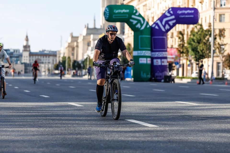 Фото c69087e0dc0847a8bed63a77b4b581d0 с события Cyclingrace Вечернее Садовое