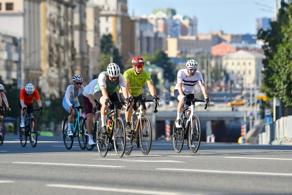 Фото c722781dd13142fdb2c7039fbcf2ef1a с события Cyclingrace Вечернее Садовое