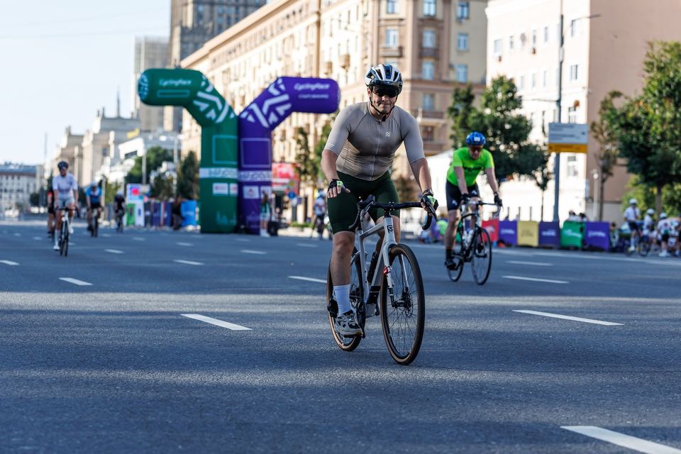 Фото 27d91fc5896b4a6d85e46d2665f0d405 с события Cyclingrace Вечернее Садовое