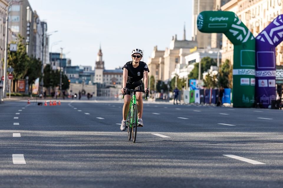 Фото 67d076a14ed14f8a875d4d9a13969e84 с события Cyclingrace Вечернее Садовое