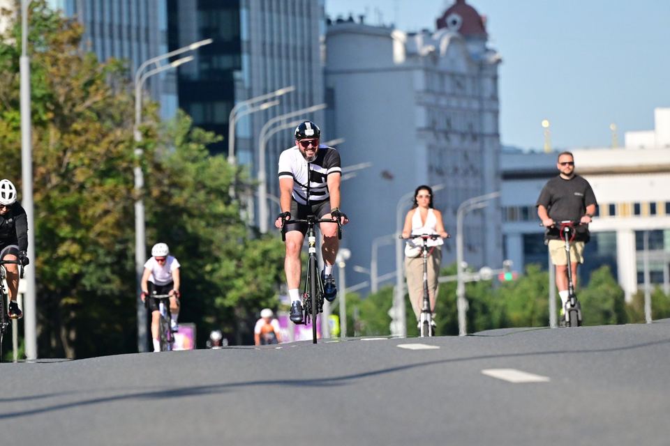 Фото 77ab623d0102447b8b6d3e4a925fc721 с события Cyclingrace Вечернее Садовое