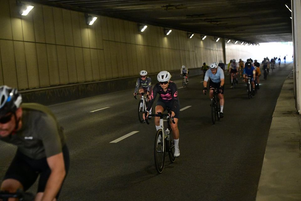 Фото 93465885affd4d25bb114383be6b6e23 с события Cyclingrace Вечернее Садовое