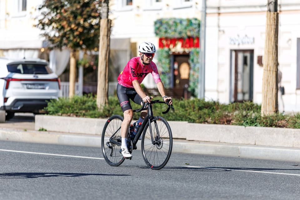 Фото 14a57094559b4506be0ebe80b3eccb45 с события Cyclingrace Вечернее Садовое