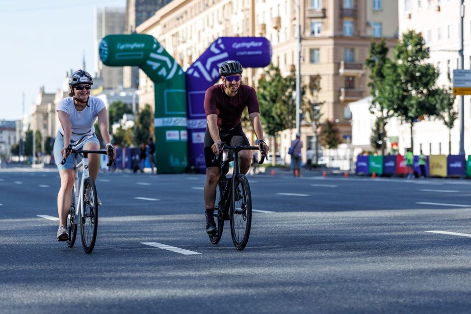 Фото 0dd1615f144b4765b8cdff279693d508 с события Cyclingrace Вечернее Садовое