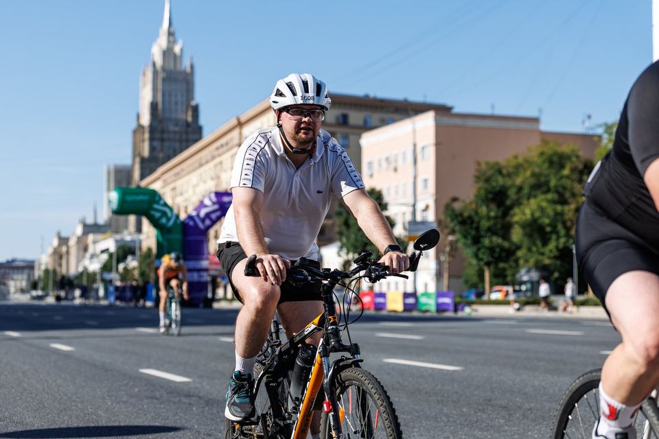 Фото f84d02fcbd764635850cf6c8a0a684fa с события Cyclingrace Вечернее Садовое