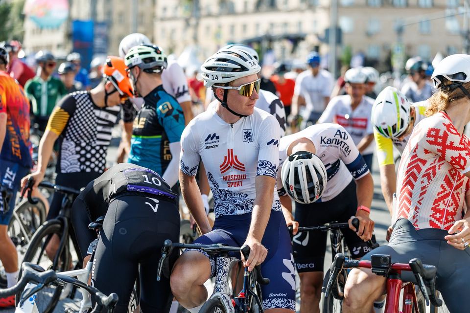 Фото aa8518cd18484ea38d8c7ae2be20edef с события Cyclingrace Вечернее Садовое
