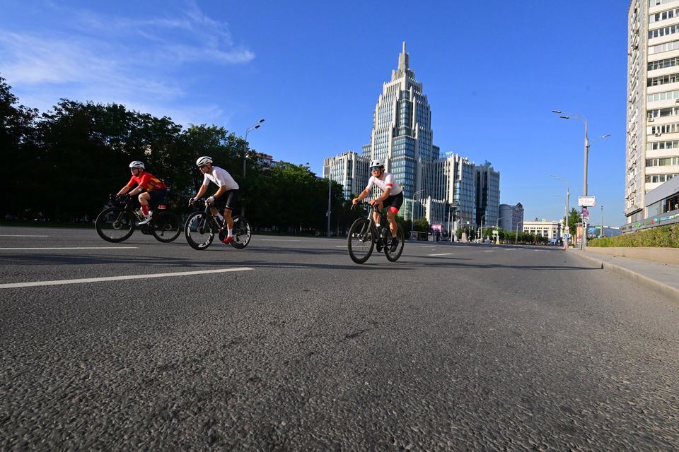 Фото d3fa4875bbd047288d798be300e4ced7 с события Cyclingrace Вечернее Садовое