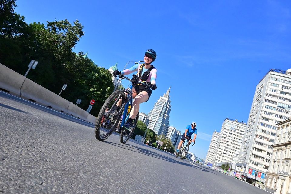 Фото 3c3d769f232040f8847ba5985ceb4258 с события Cyclingrace Вечернее Садовое