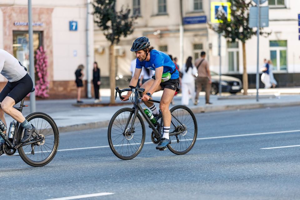 Фото 3973d47c59a64bda9fae85651e18e7c4 с события Cyclingrace Вечернее Садовое