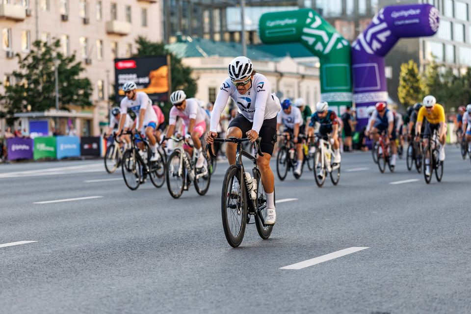 Фото 57698f1c912b45f8a76cdd6e659c0edd с события Cyclingrace Вечернее Садовое