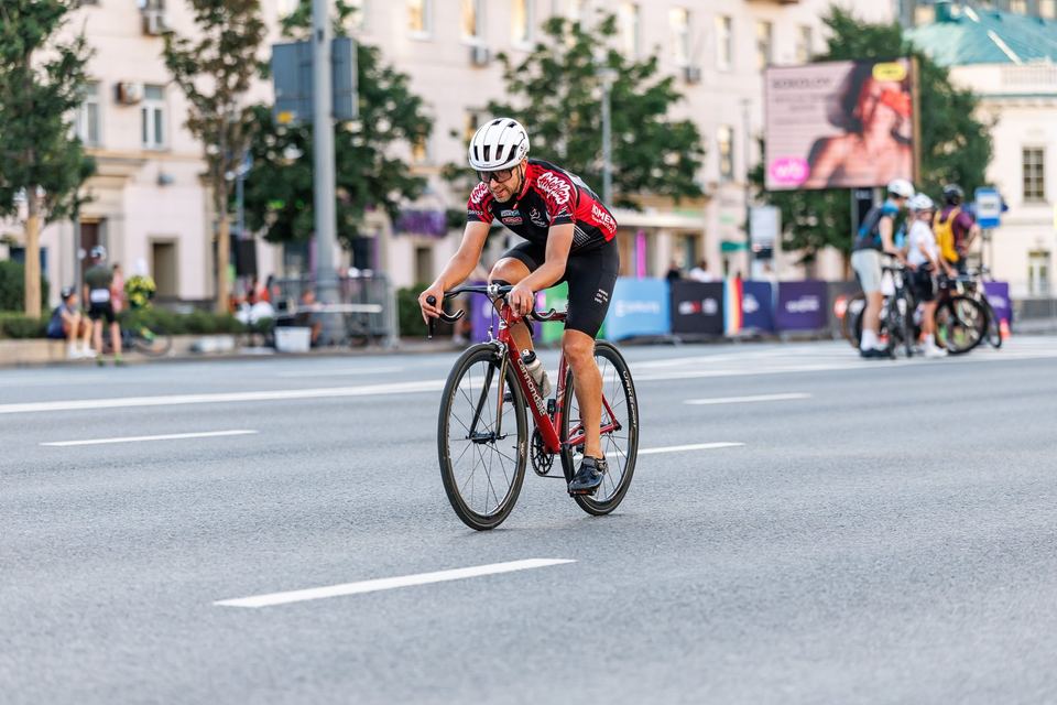 Фото 4e3b7296e3c64ec6bb9d809d348cd186 с события Cyclingrace Вечернее Садовое