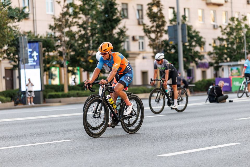 Фото 673ae76dff804c229b0e2de23ec05d09 с события Cyclingrace Вечернее Садовое