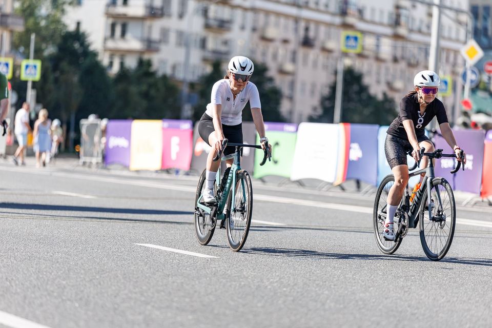 Фото 9d34692aaefb42468a1497e1f2b262ce с события Cyclingrace Вечернее Садовое