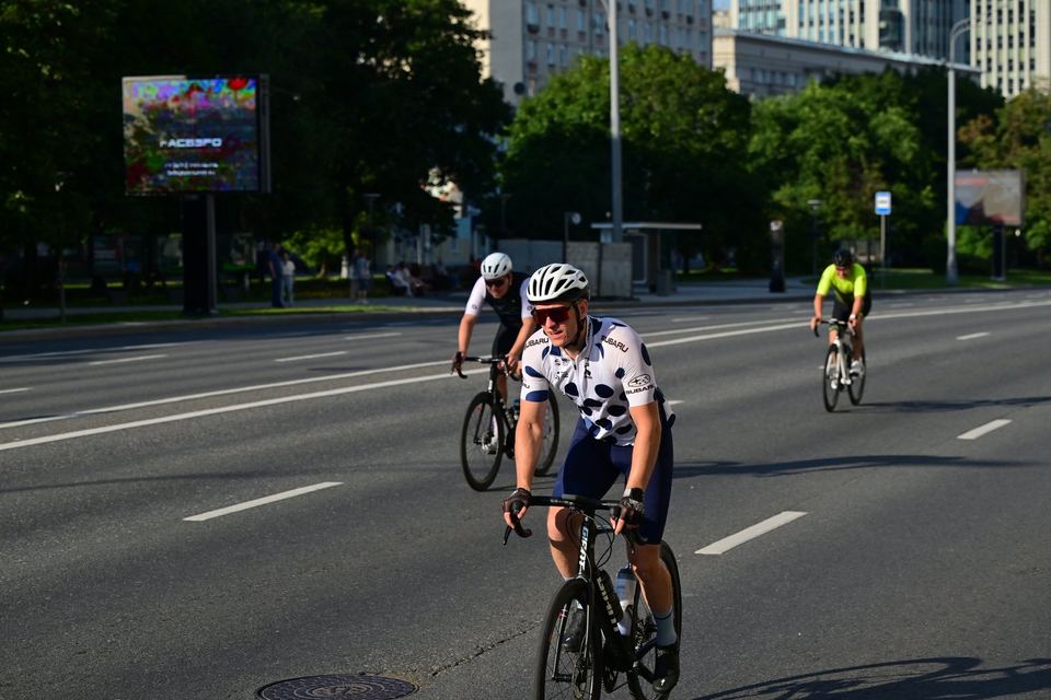 Фото c3a230a708ba491cb0d3c6ef849e18f3 с события Cyclingrace Вечернее Садовое