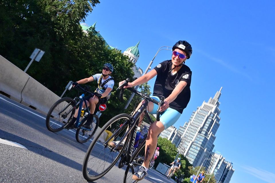 Фото 1b58b2be04a648d0acf6edcfe81f7052 с события Cyclingrace Вечернее Садовое