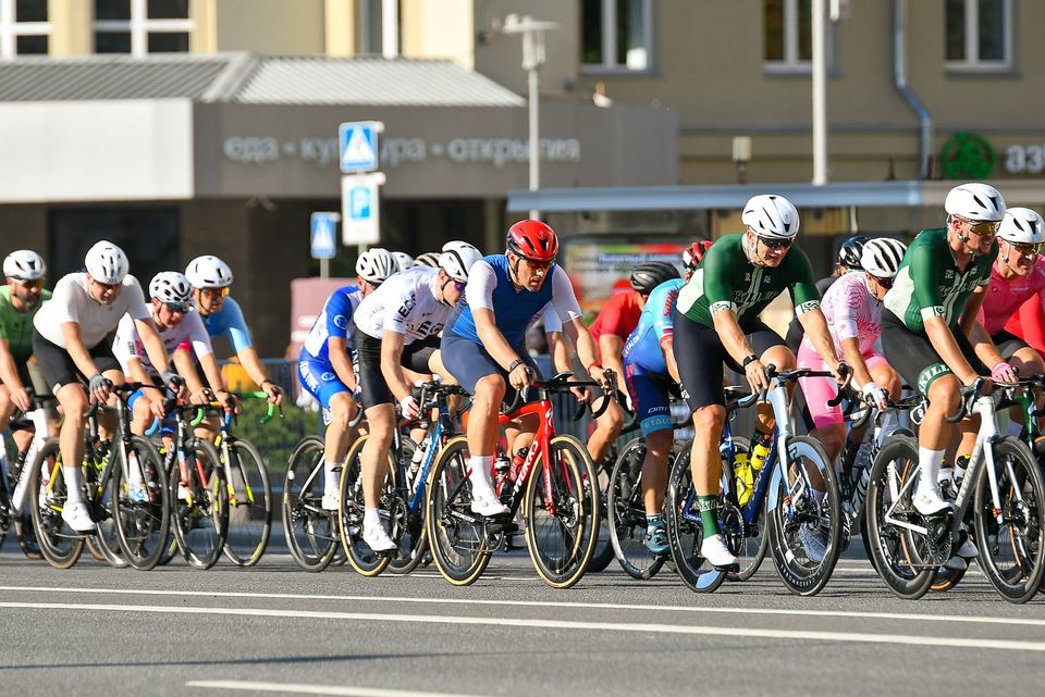 Фото 9ef486bf6b5842269e52029be5f680e7 с события Cyclingrace Вечернее Садовое
