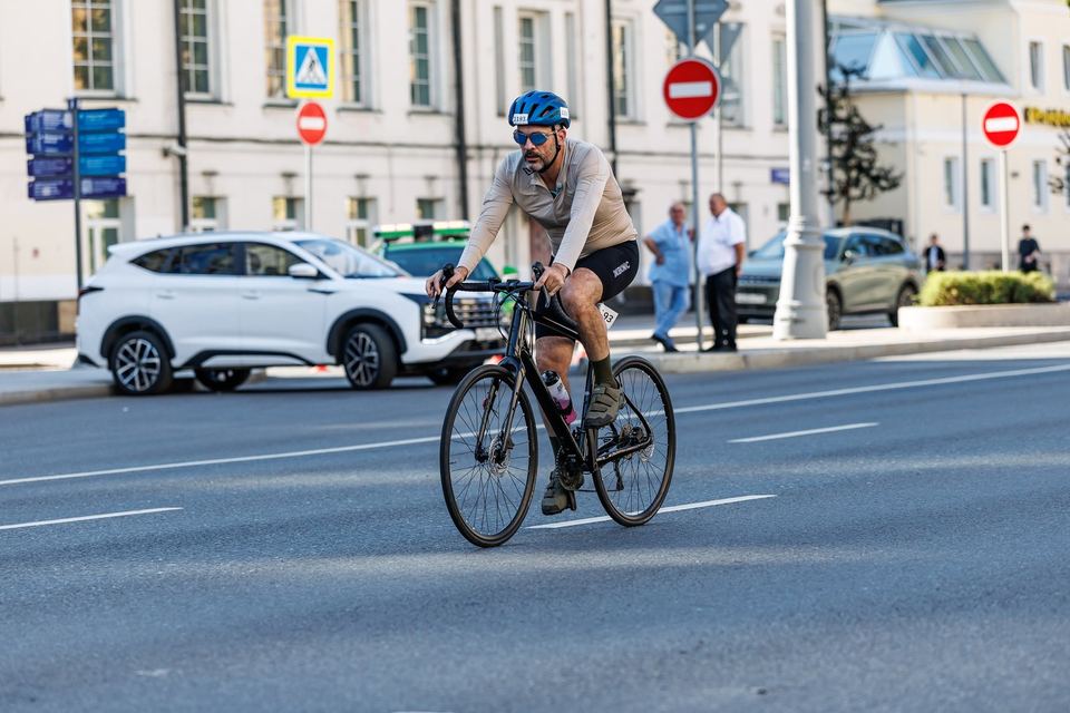 Фото 4ab2c6def5c842bd9d5d202e40d5bf91 с события Cyclingrace Вечернее Садовое