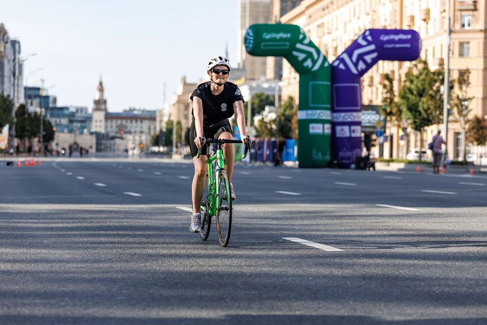 Фото 3ab4c192c61b4cd3aade0ec9c4cc67e5 с события Cyclingrace Вечернее Садовое