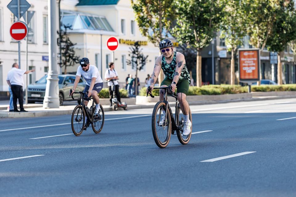 Фото d7ce8c939b81444f979bde370bd534a4 с события Cyclingrace Вечернее Садовое