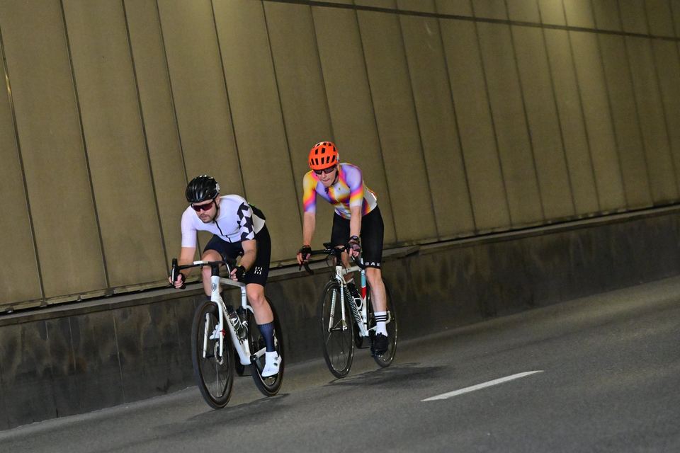 Фото 0e052a9637714aab8710da182fcd3ff8 с события Cyclingrace Вечернее Садовое