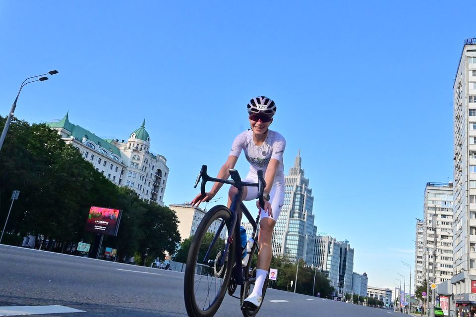 Фото 9b10acf6359446978b137a61eadb8af1 с события Cyclingrace Вечернее Садовое