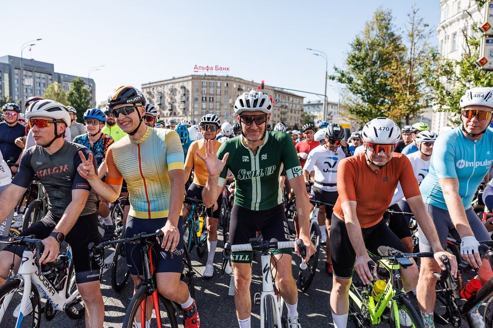 Фото ed2ed67f68864a6ca2fe25601d56813f с события Cyclingrace Вечернее Садовое