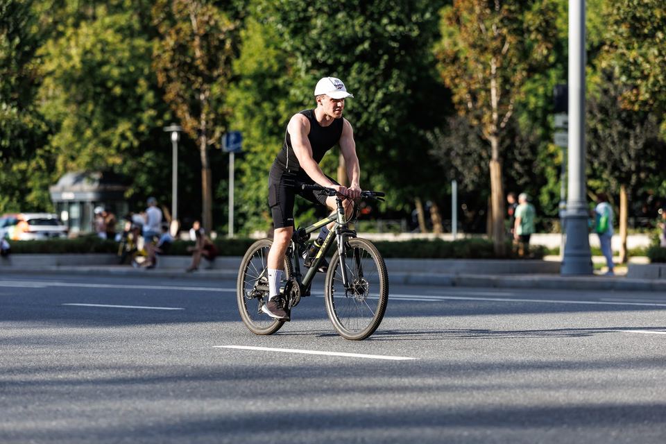 Фото 61a78e21e3e842d682700eabaad09398 с события Cyclingrace Вечернее Садовое