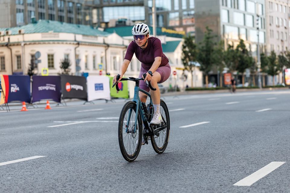 Фото 5a9575dab7df464da2e4bdb4935f2059 с события Cyclingrace Вечернее Садовое