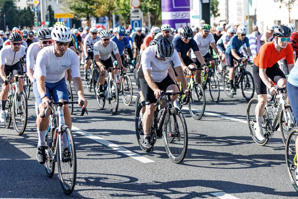Фото 4e568ea5aa2c4a3197296fac4b9dce52 с события Cyclingrace Вечернее Садовое