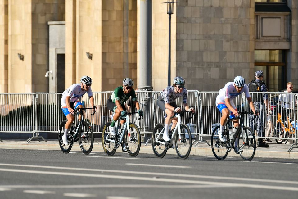 Фото 9e1587306dbe4e7cb248f7b3c7ab382a с события Cyclingrace Вечернее Садовое
