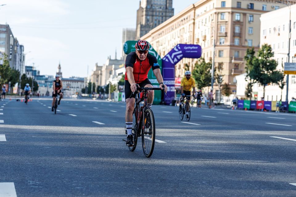 Фото 6efa37d229b24dc4a044b93b9b166566 с события Cyclingrace Вечернее Садовое