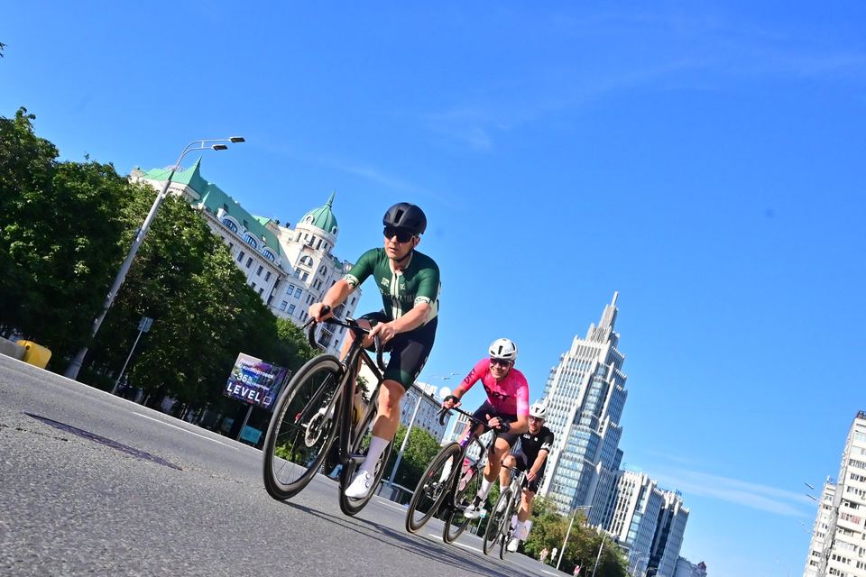 Фото 9f729c080b184d20acddeef2cfe96f74 с события Cyclingrace Вечернее Садовое