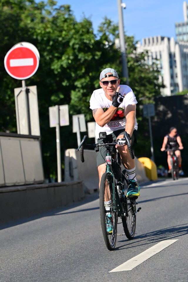 Фото e1143a93f31c4effa7ea6949c7a4c368 с события Cyclingrace Вечернее Садовое