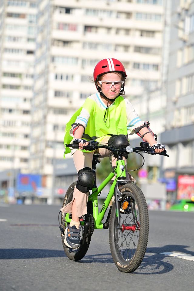 Фото c7c8c272221f4aa5b1fa6ead9162fc5f с события Cyclingrace Вечернее Садовое