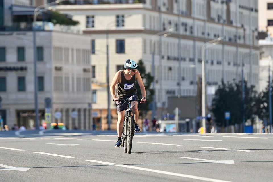 Фото ee2b329a64564a759a9b540441f9ba54 с события Cyclingrace Вечернее Садовое