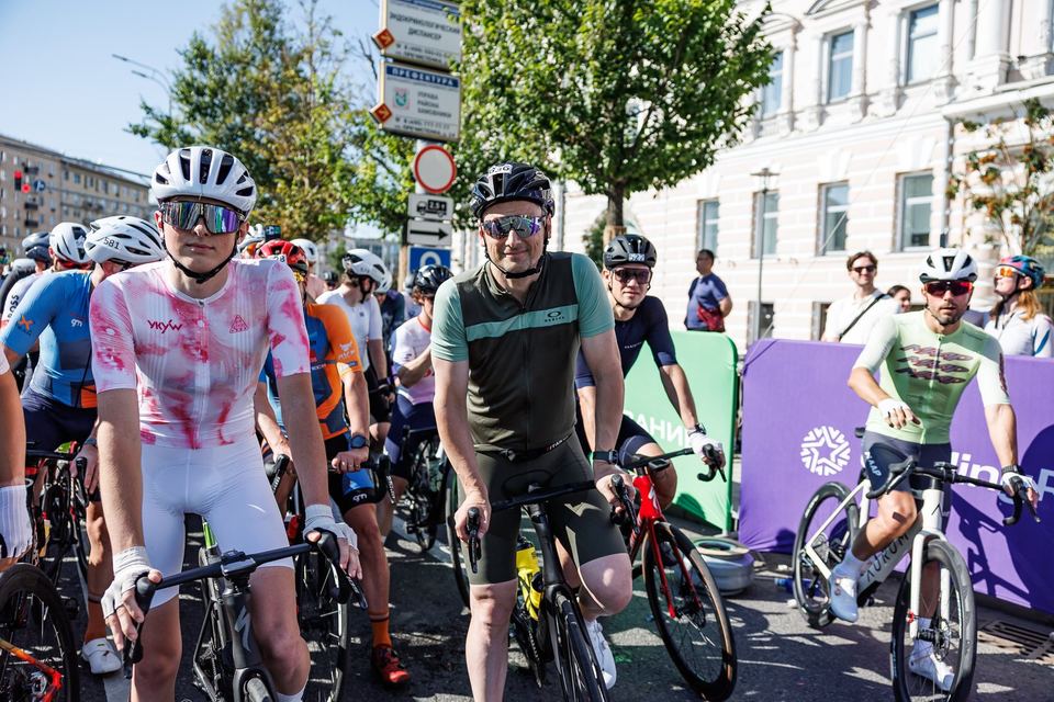 Фото 74fcd10daba64e13be7b3a3ff6aaf64e с события Cyclingrace Вечернее Садовое