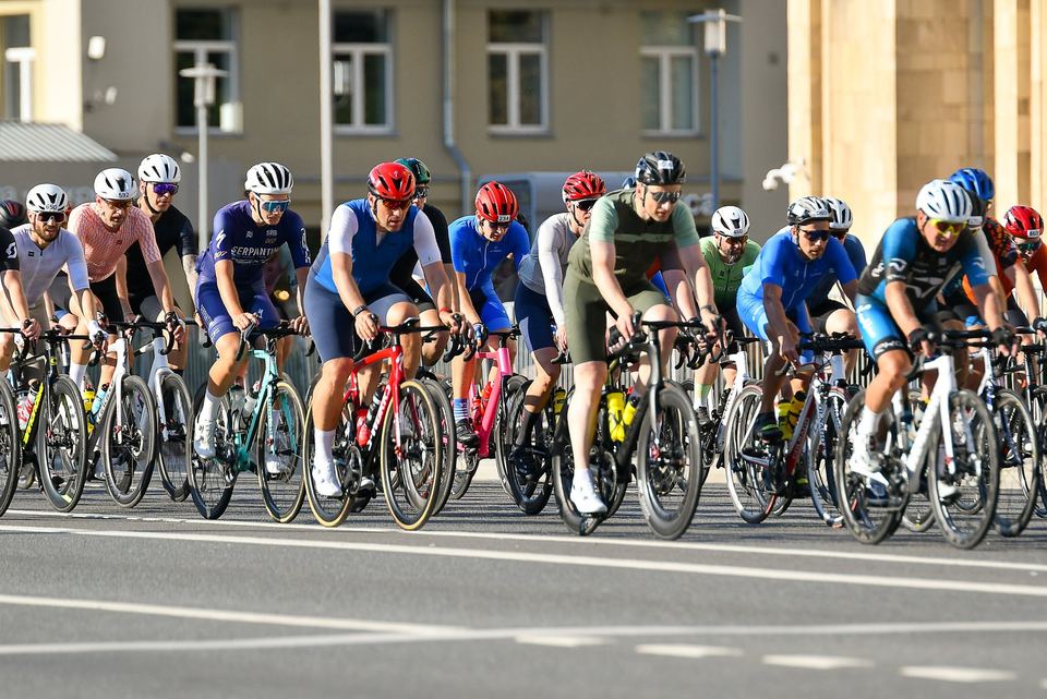 Фото 86cfbb064eef4709b90958eaad5d594d с события Cyclingrace Вечернее Садовое