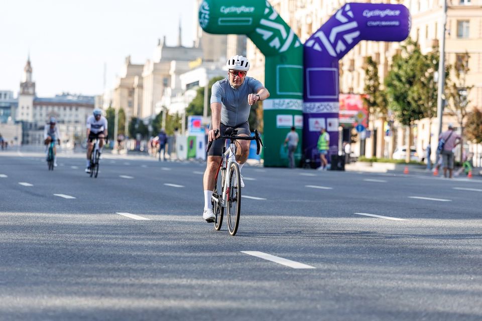 Фото 164f2d5aa9134d46a3805818d180ee71 с события Cyclingrace Вечернее Садовое