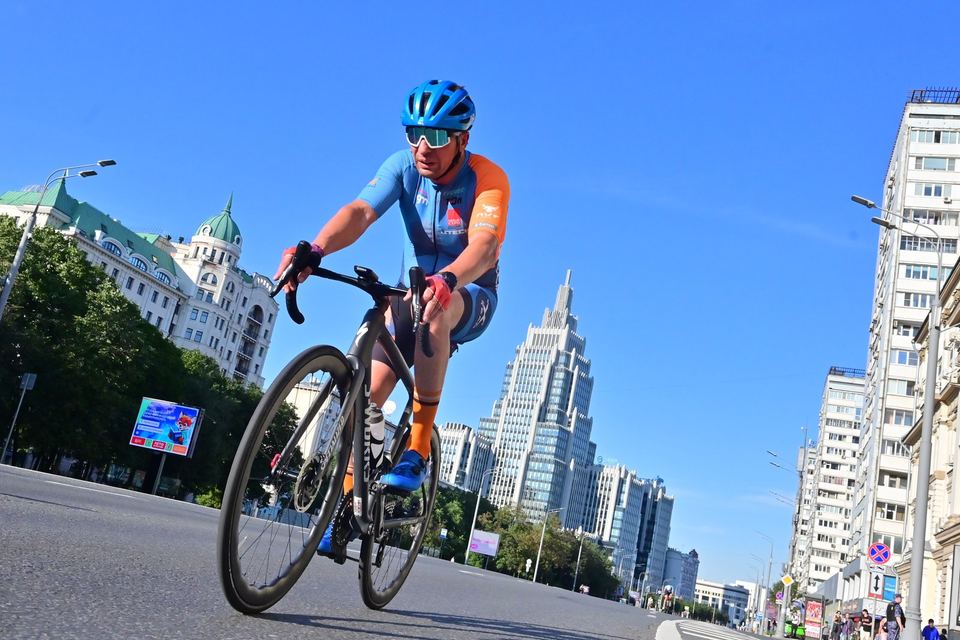 Фото e5b94e6dd07347d3aacb1f83608d324f с события Cyclingrace Вечернее Садовое