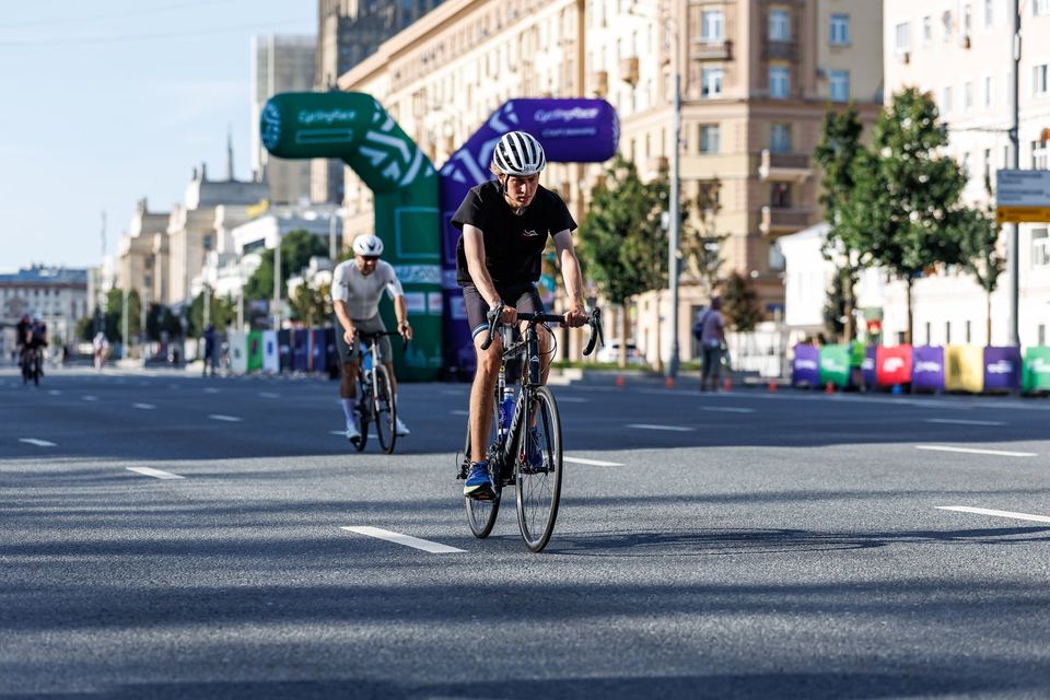 Фото e79e3ccc475a4579950ff6d2f3d11d03 с события Cyclingrace Вечернее Садовое