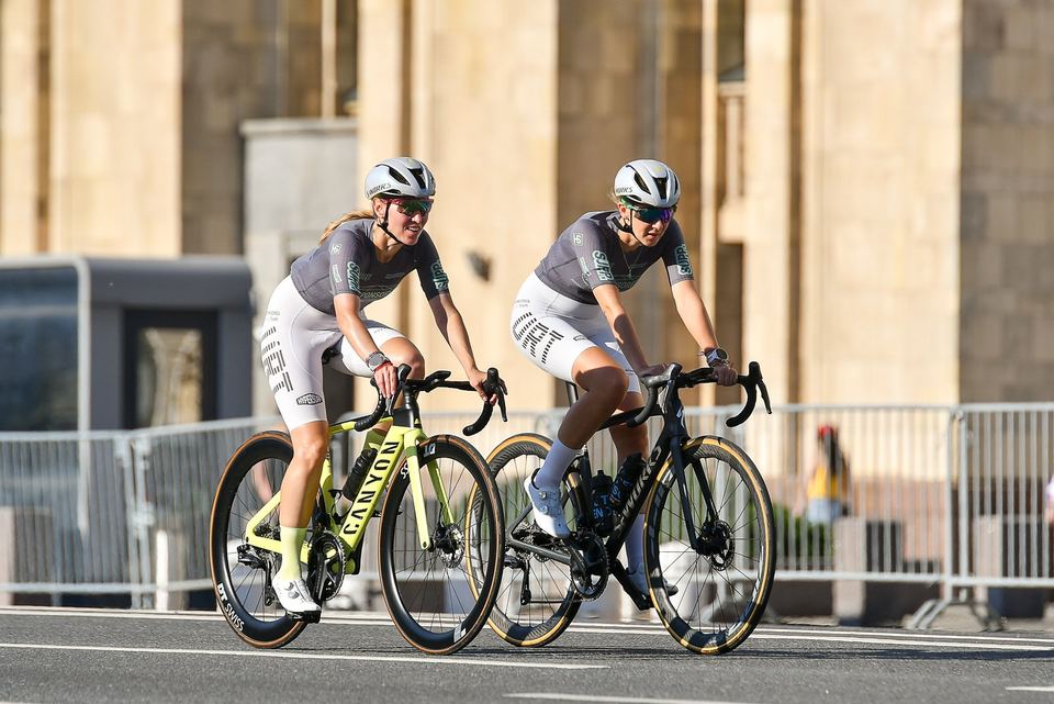 Фото 1d96a24b9c9d48ae953ae13c3715ce7b с события Cyclingrace Вечернее Садовое