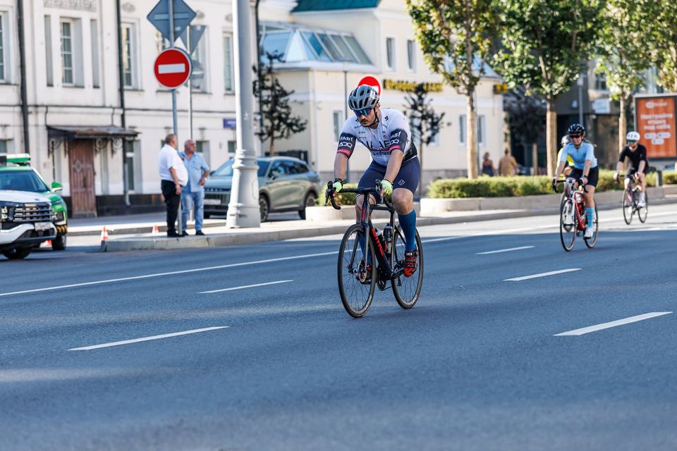 Фото 02b420523de746fa88a5ba63a74be7a6 с события Cyclingrace Вечернее Садовое