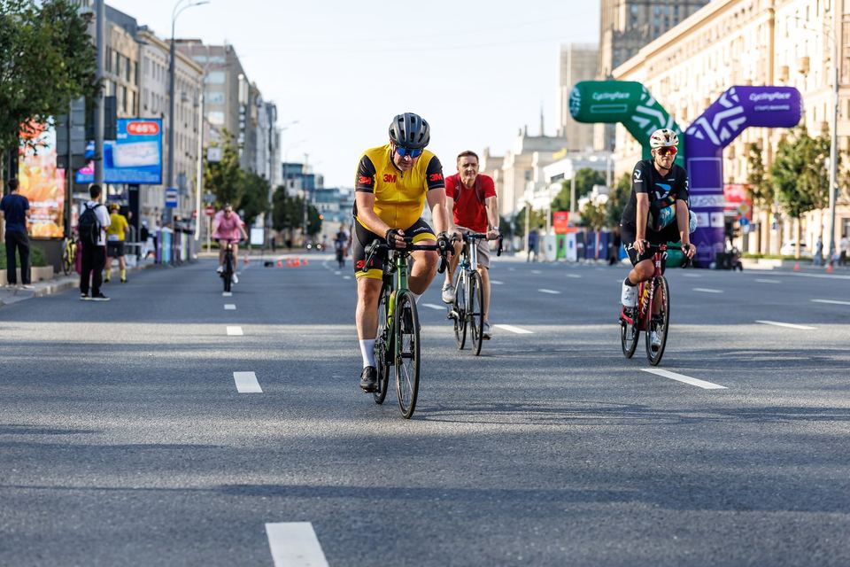 Фото 3ceff672eb754715980ac609926527a9 с события Cyclingrace Вечернее Садовое