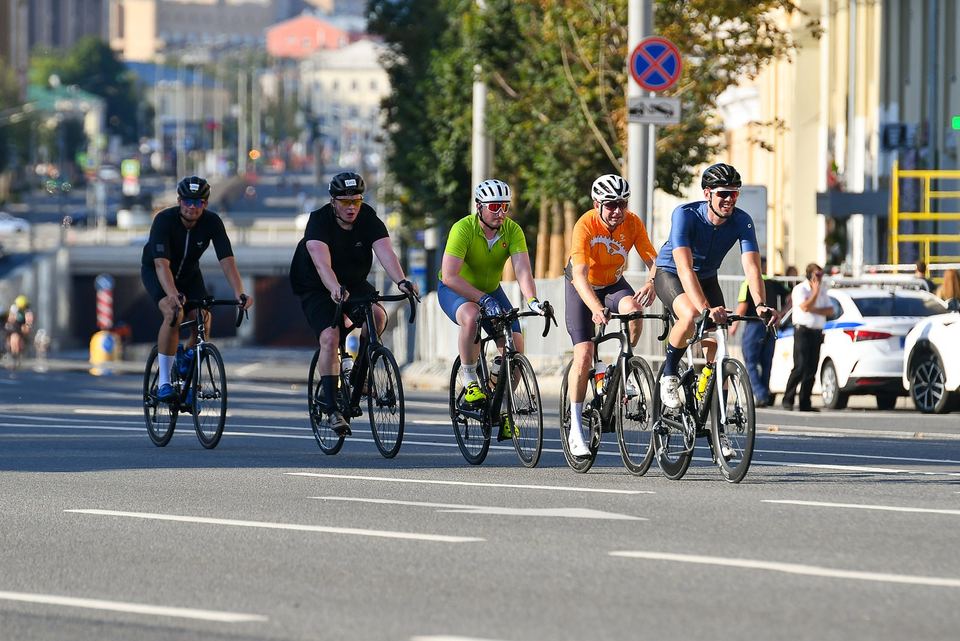 Фото ea2a349340a44a7a888f3df638e0c838 с события Cyclingrace Вечернее Садовое