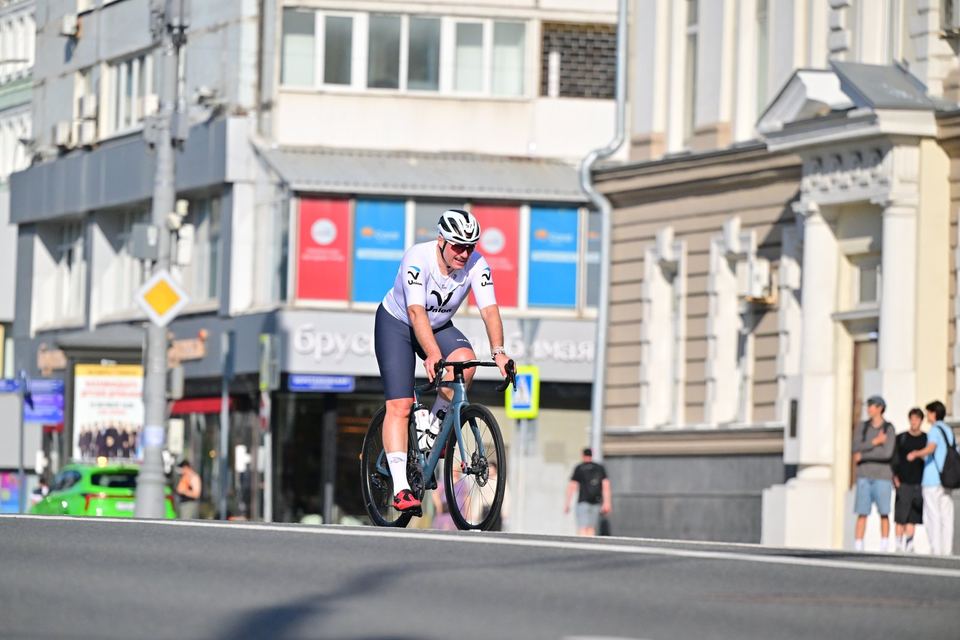 Фото cecd32a13fbd44e697d3d1bfc4617650 с события Cyclingrace Вечернее Садовое