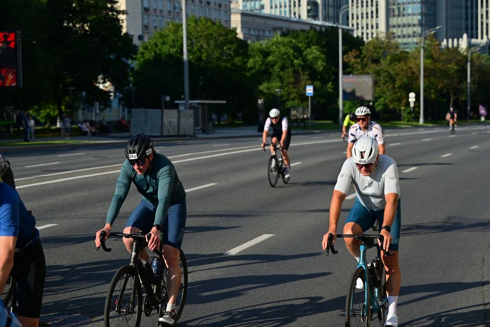 Фото 12e9f440fb84469fae1a6cf2d3a15e0c с события Cyclingrace Вечернее Садовое