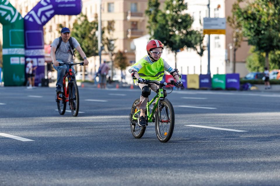 Фото 296088e193a04b48af9f0cf18ba8a623 с события Cyclingrace Вечернее Садовое