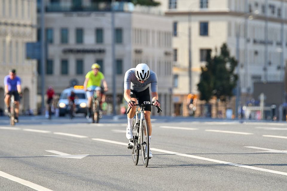 Фото a3ffcc7f7a0340cda51ae7091c0398a1 с события Cyclingrace Вечернее Садовое
