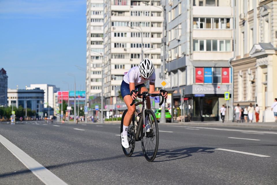 Фото 2d7f347f95b44828a9c7af54ed53faf4 с события Cyclingrace Вечернее Садовое